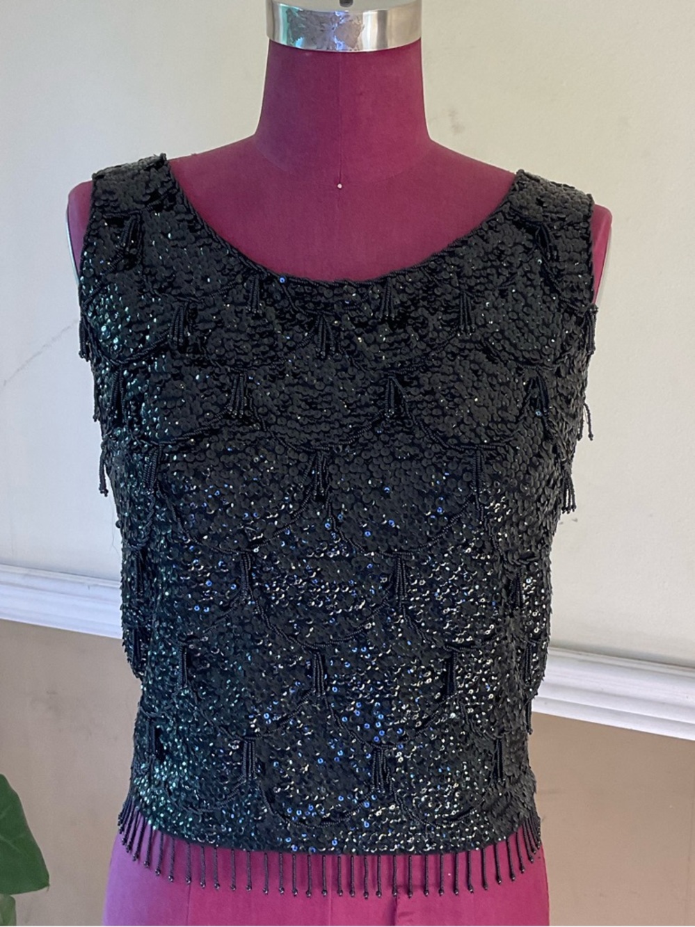 Vintage 50s/60s Black Beaded/sequined Sleeveless Women's party Top, medium